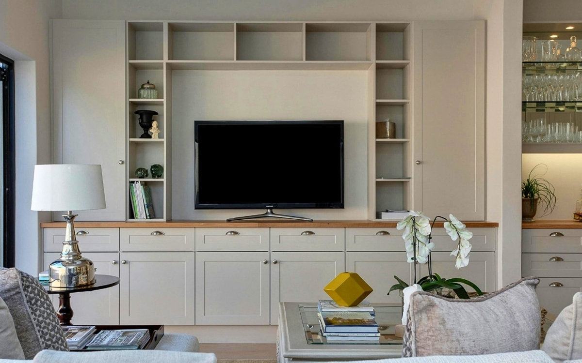 7 Appliances You Should Always Unplug Before You Leave for Vacation
