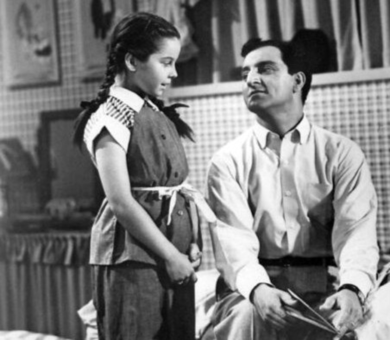 Thomas with television daughter Terry
