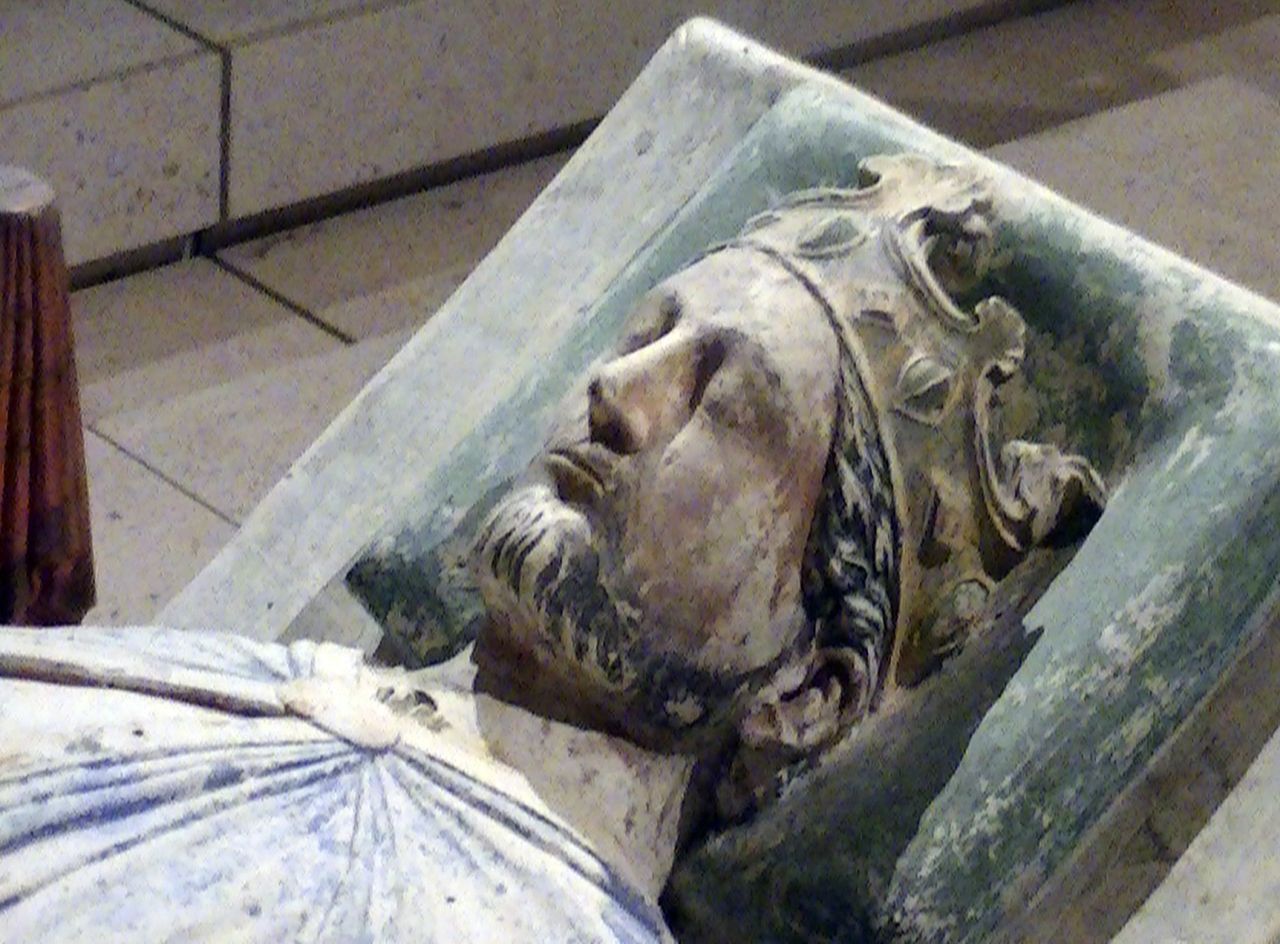 Effigy of Richard I of England in the church of Fontevraud Abbey