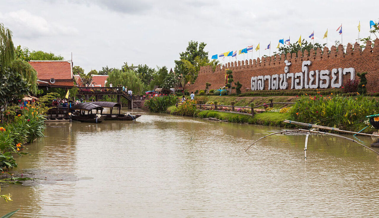 Ayothaya Floating Market, Thailand