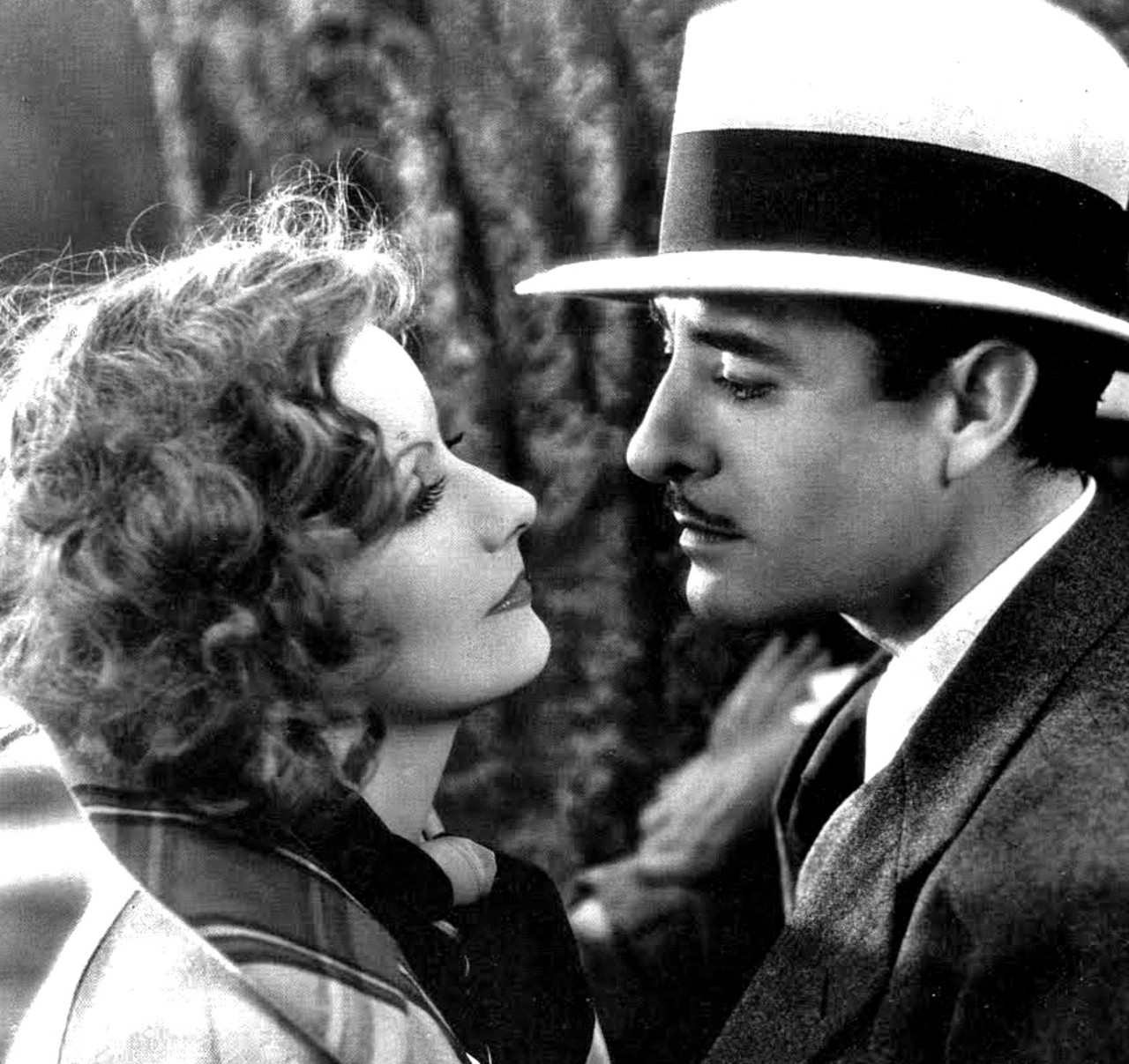 Gilbert with Garbo in A Woman of Affairs (1928)

