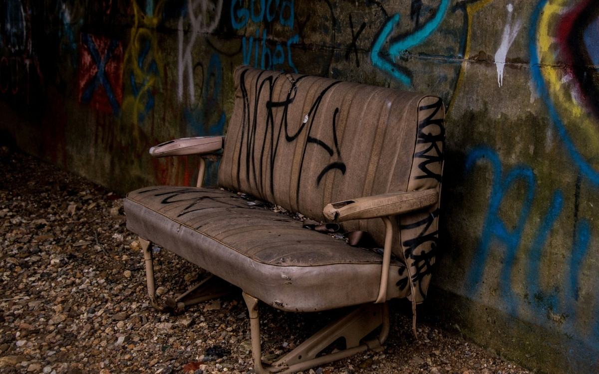 10 Household Items You Should Never Donate