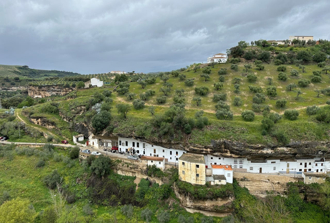 Setenil de las Bodegas
