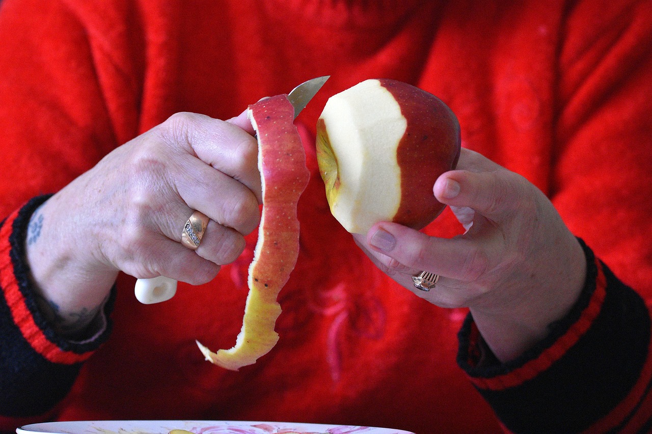 Peeling Apple