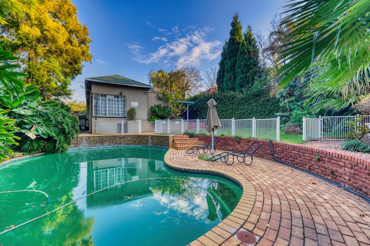 9 Legally Required Safety Features That Homeowners Skip