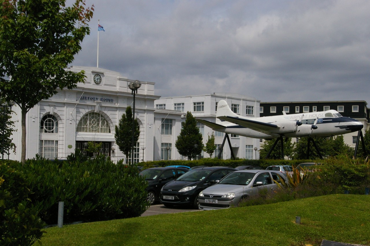 Croydon Airport: former terminal building
