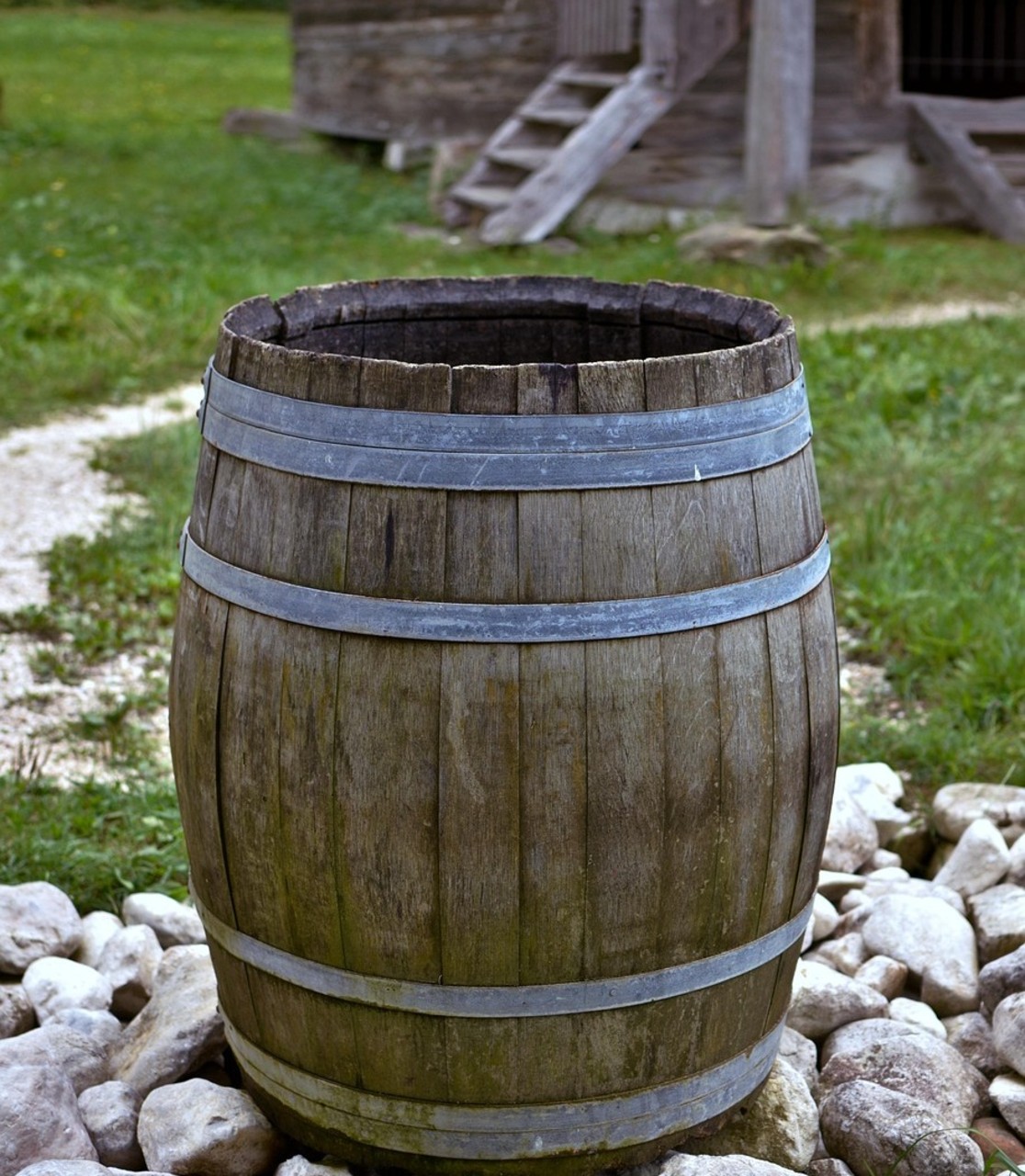 Collecting Large Amounts of Rainwater