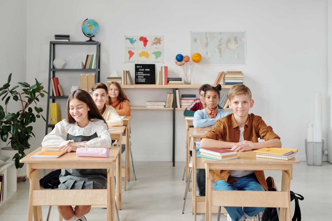 14 School Rules from the 80s That Would Be Illegal Today