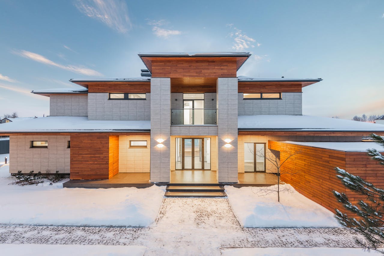 Using Bright Exterior Lighting