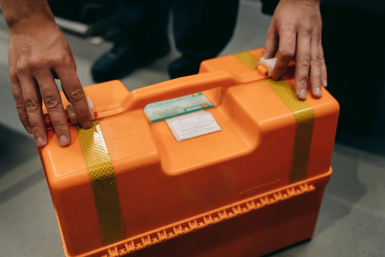 Keep a Fully Stocked Emergency Kit