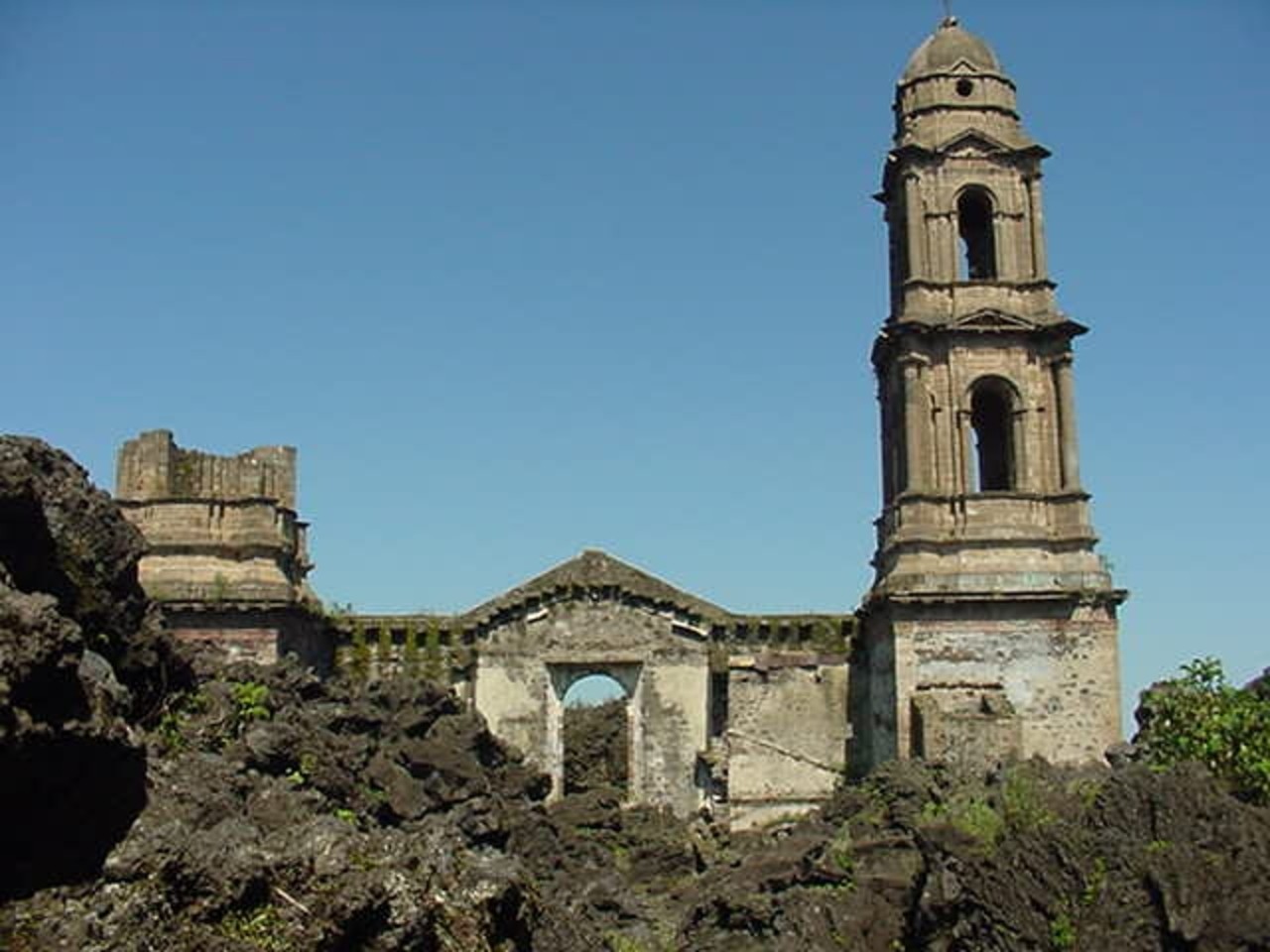 San Juan Parangaricutiro, Mexico
