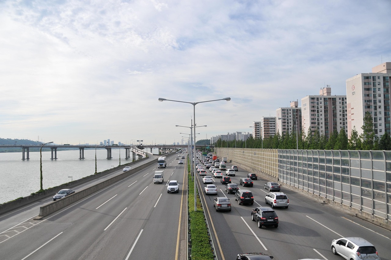 7 Obscure Traffic Laws You Are Probably Breaking Right Now