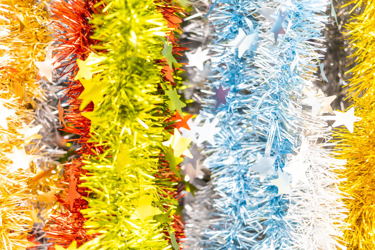 Oversized Plastic Garlands