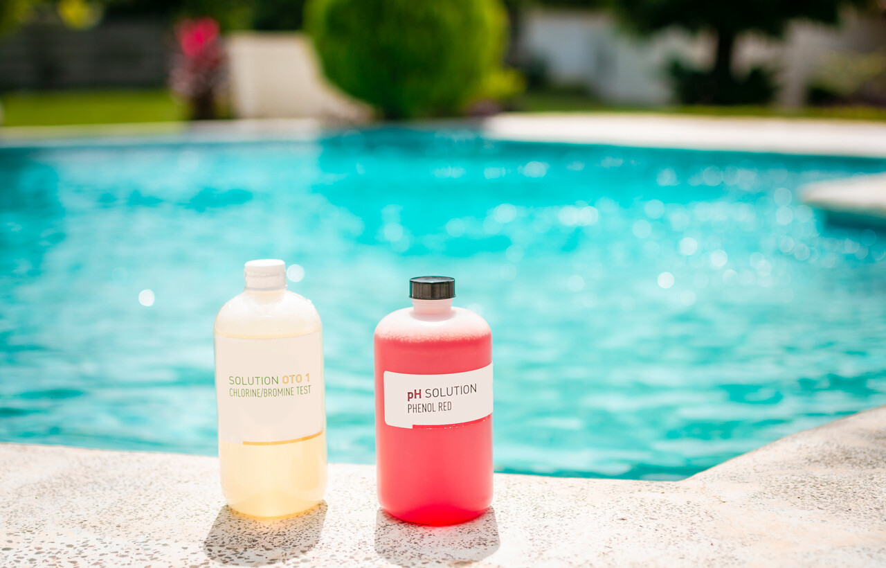 Oto and phenol Kit for pool