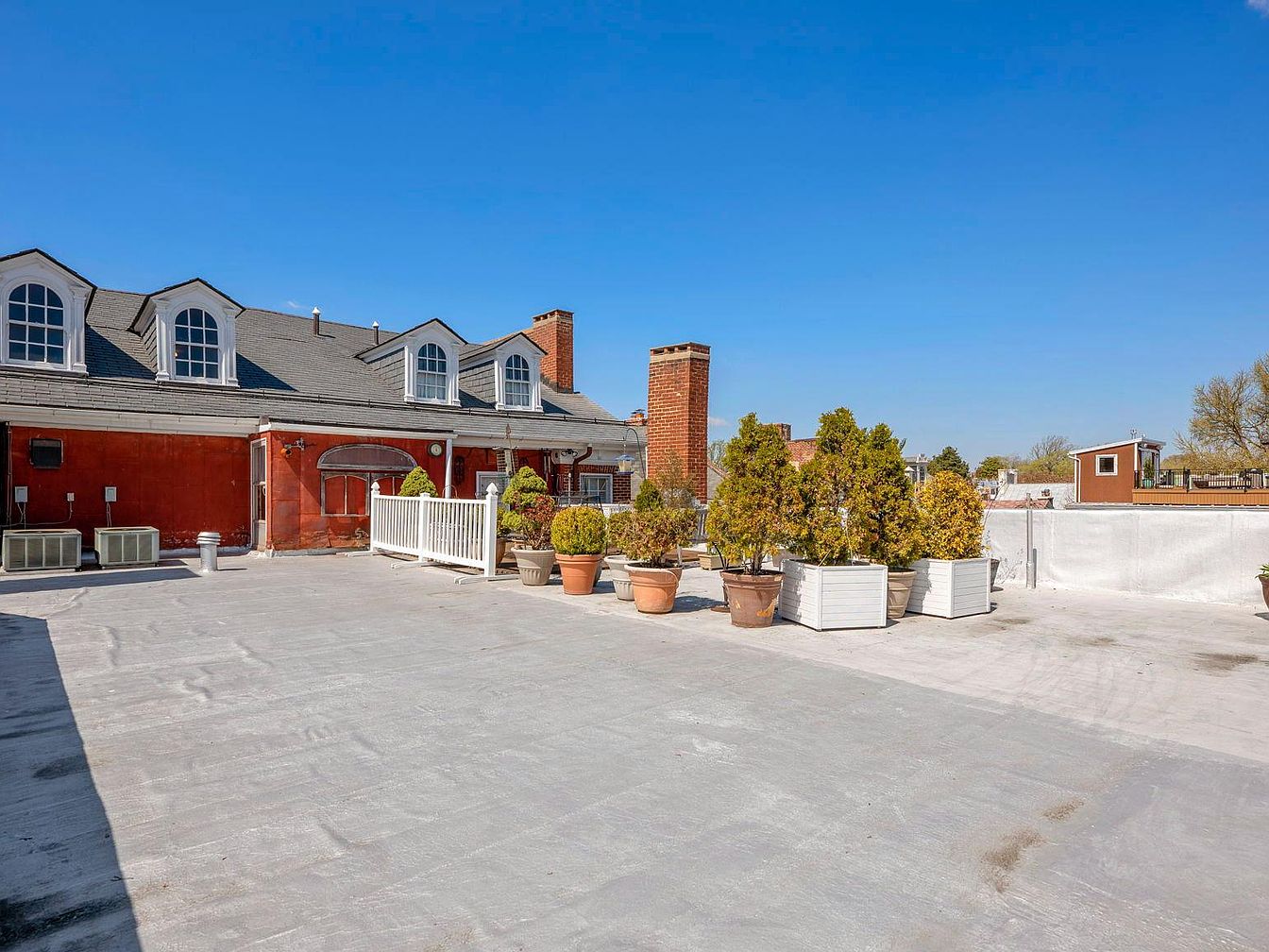 pexels-hyundaimotorgroup-14611055(1)