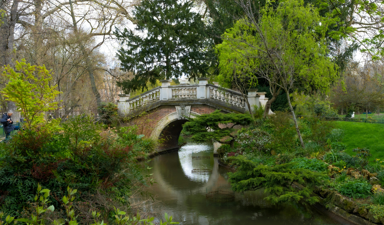 Faux Wells and Bridges