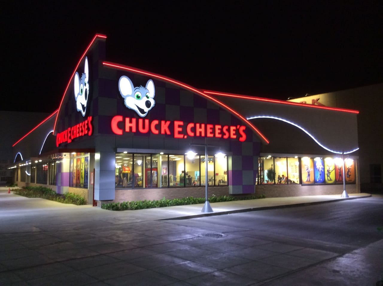 Chuck E. Cheese