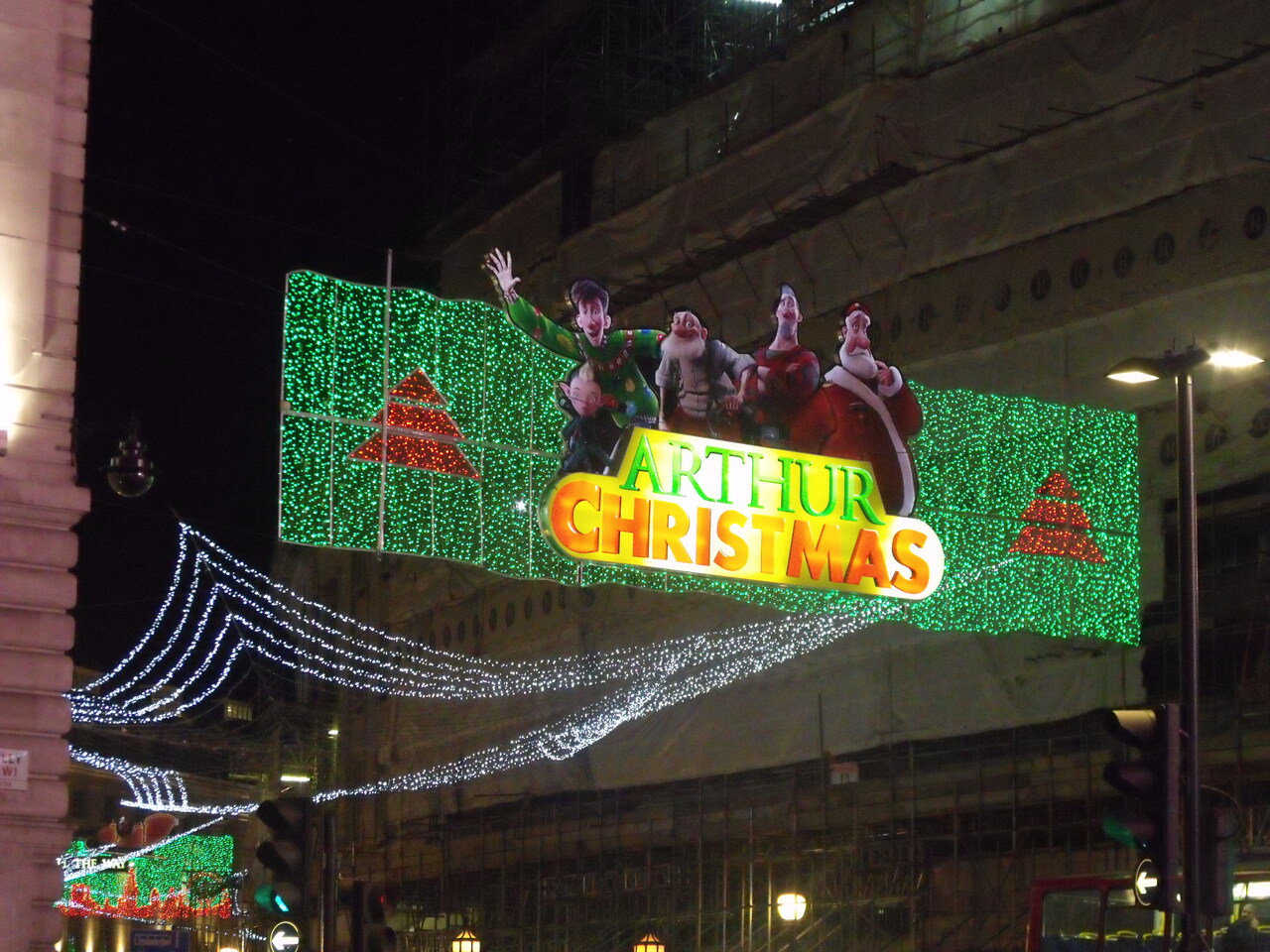 Arthur Christmas (2011)