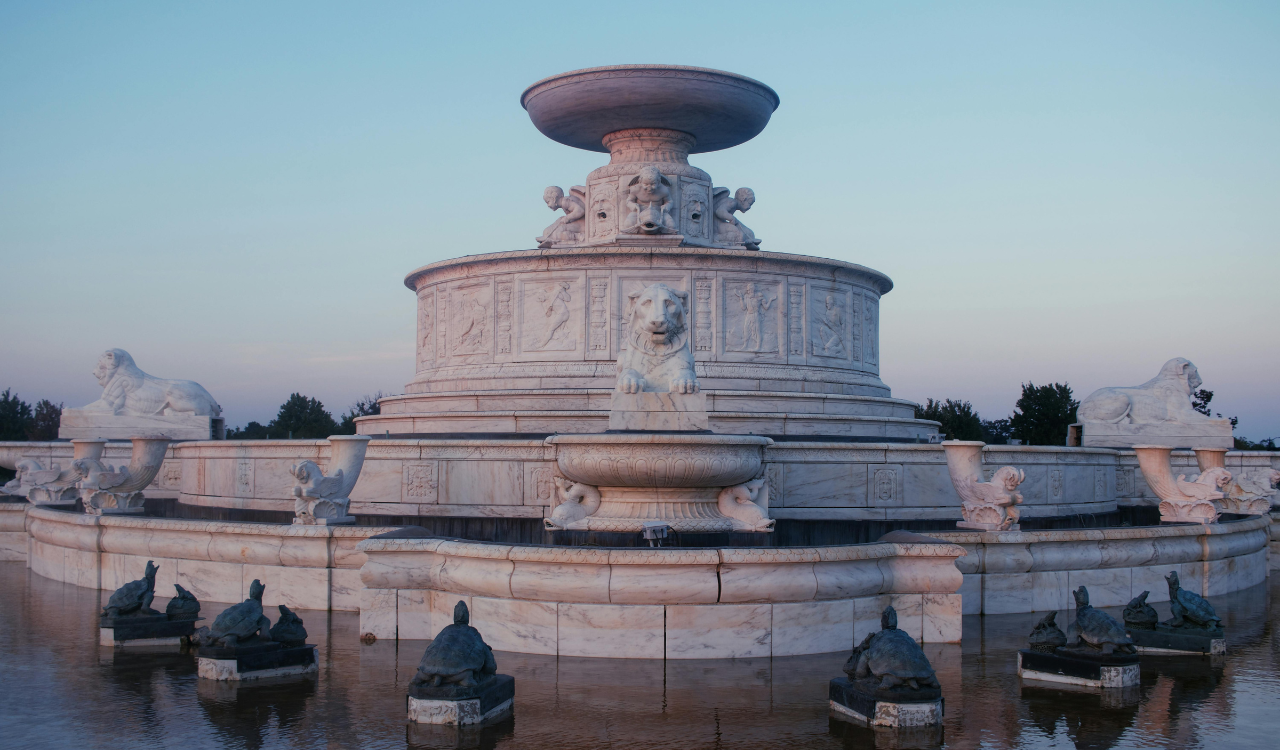 10 Ways Municipal Pools Became the Heart of Summer in the 1930s