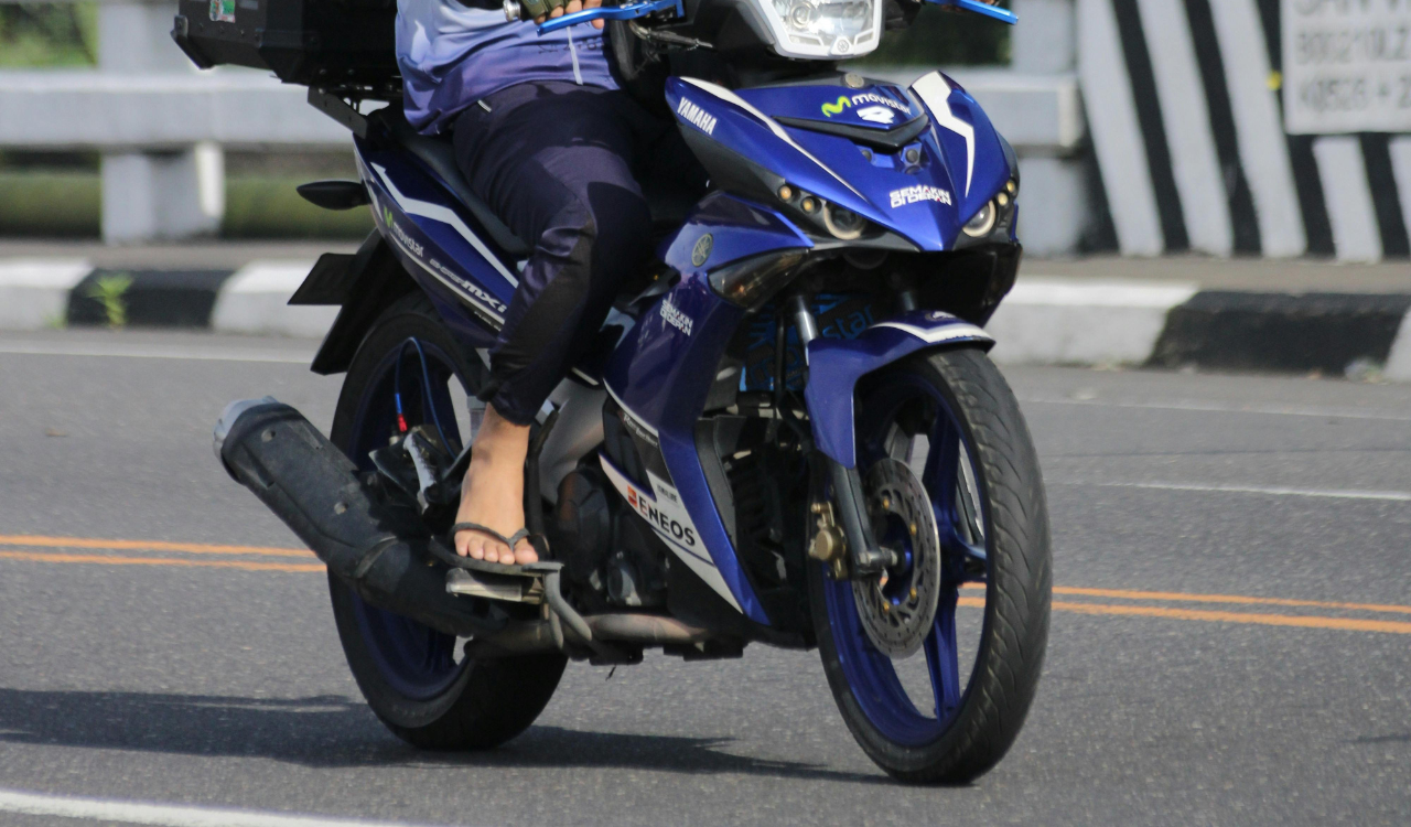 Wearing Flip Flops While Driving