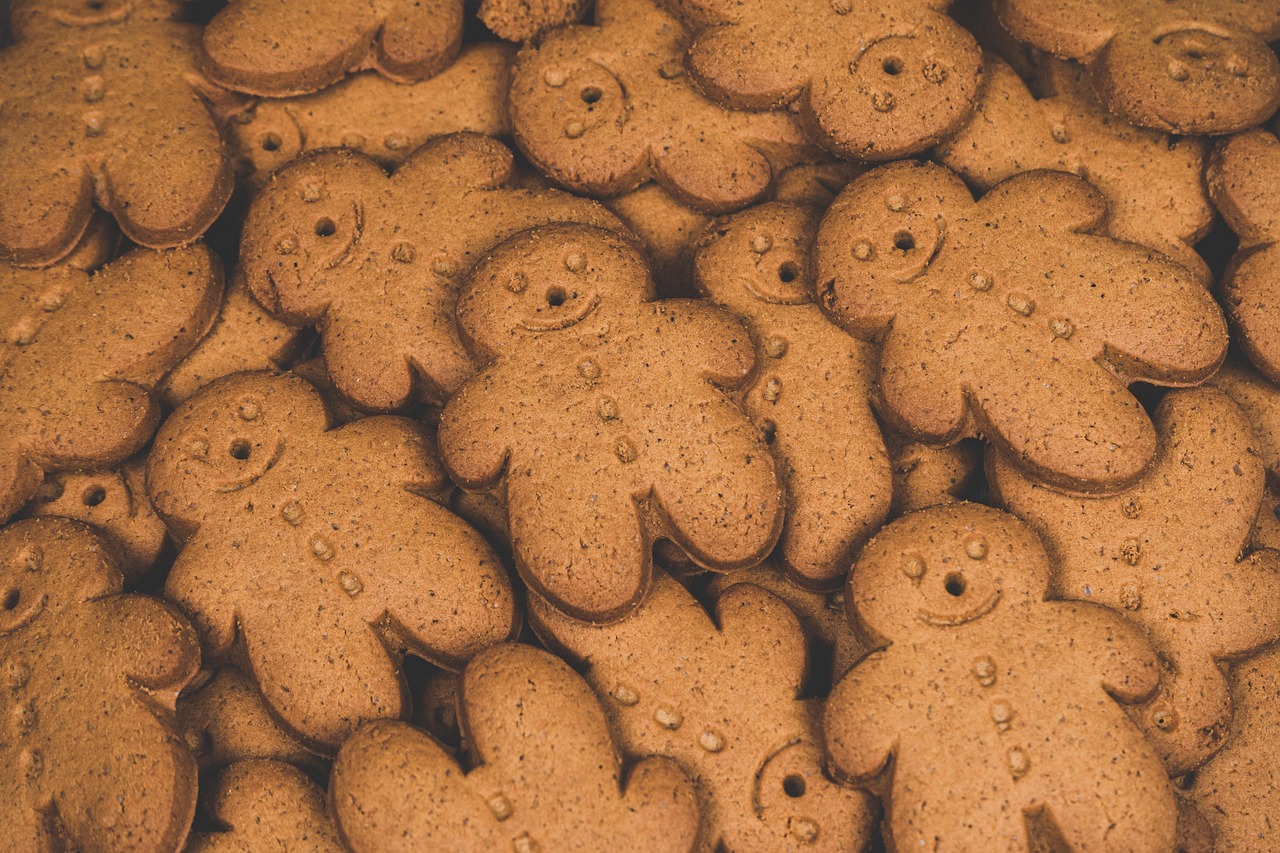 Classic Gingerbread Cookies
