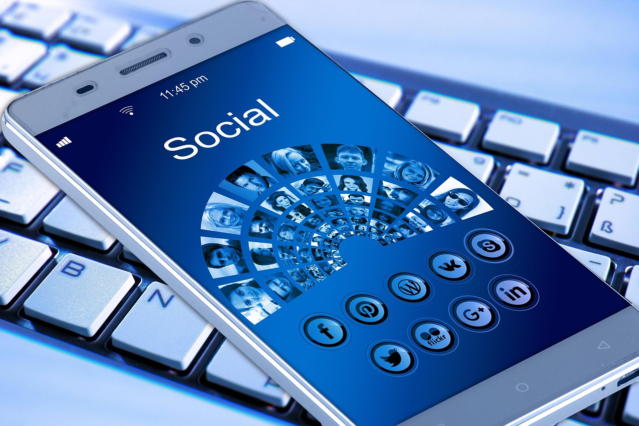 screen with social media icon