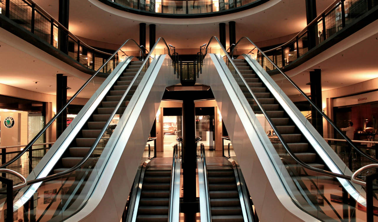 Introduced Year-Round Climate-Controlled Shopping