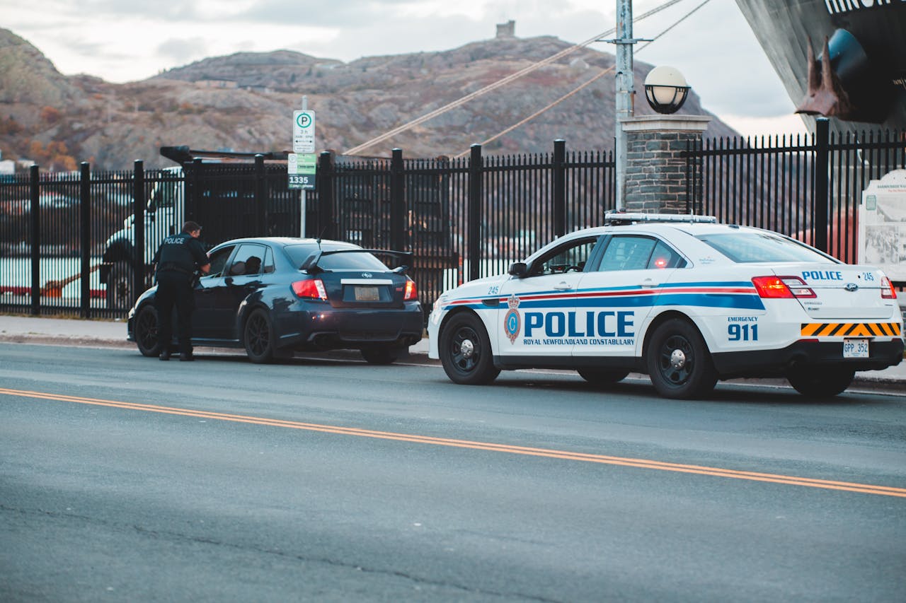 What Police Notice Before You Even Roll the Window Down