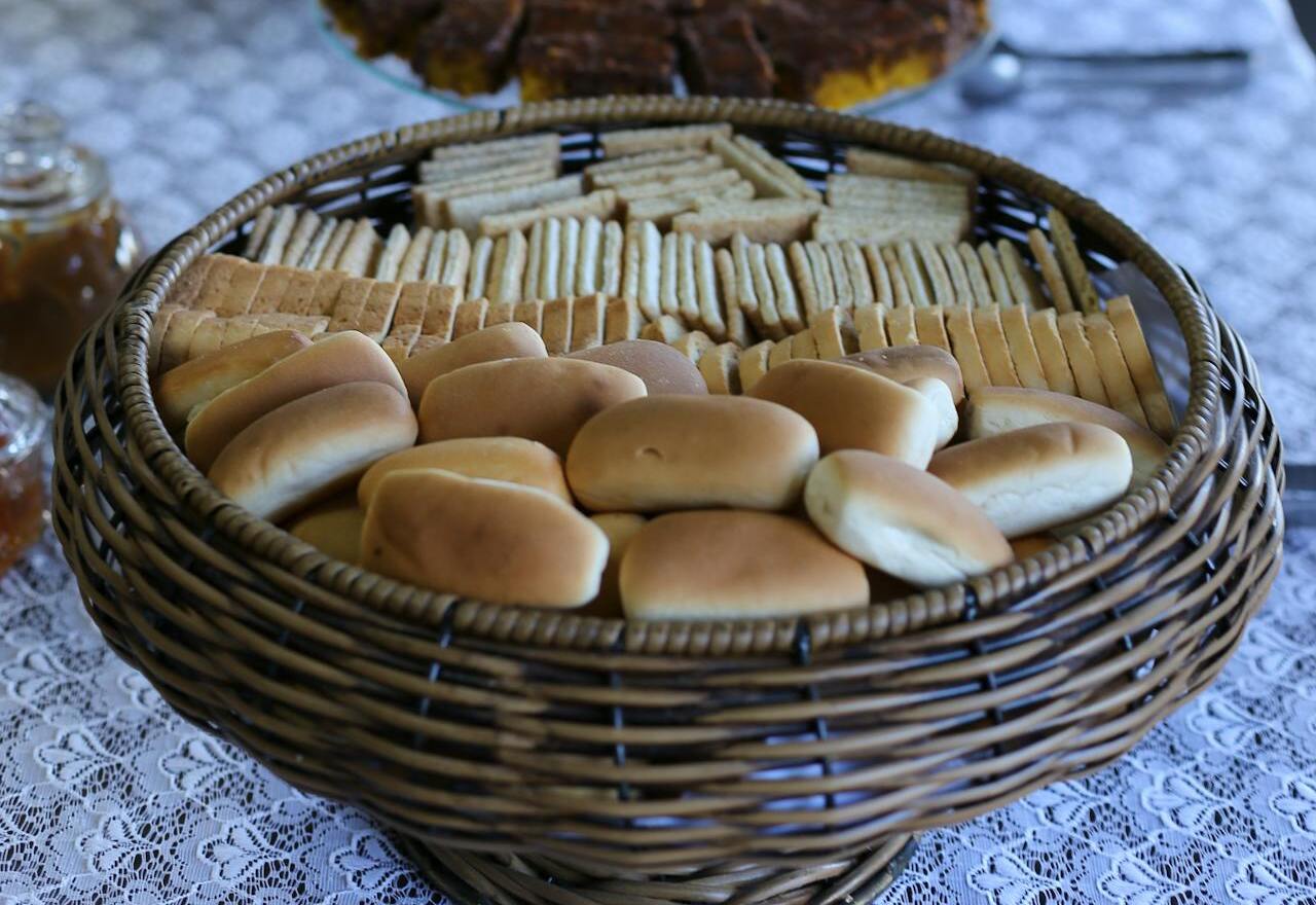 breads and crackers