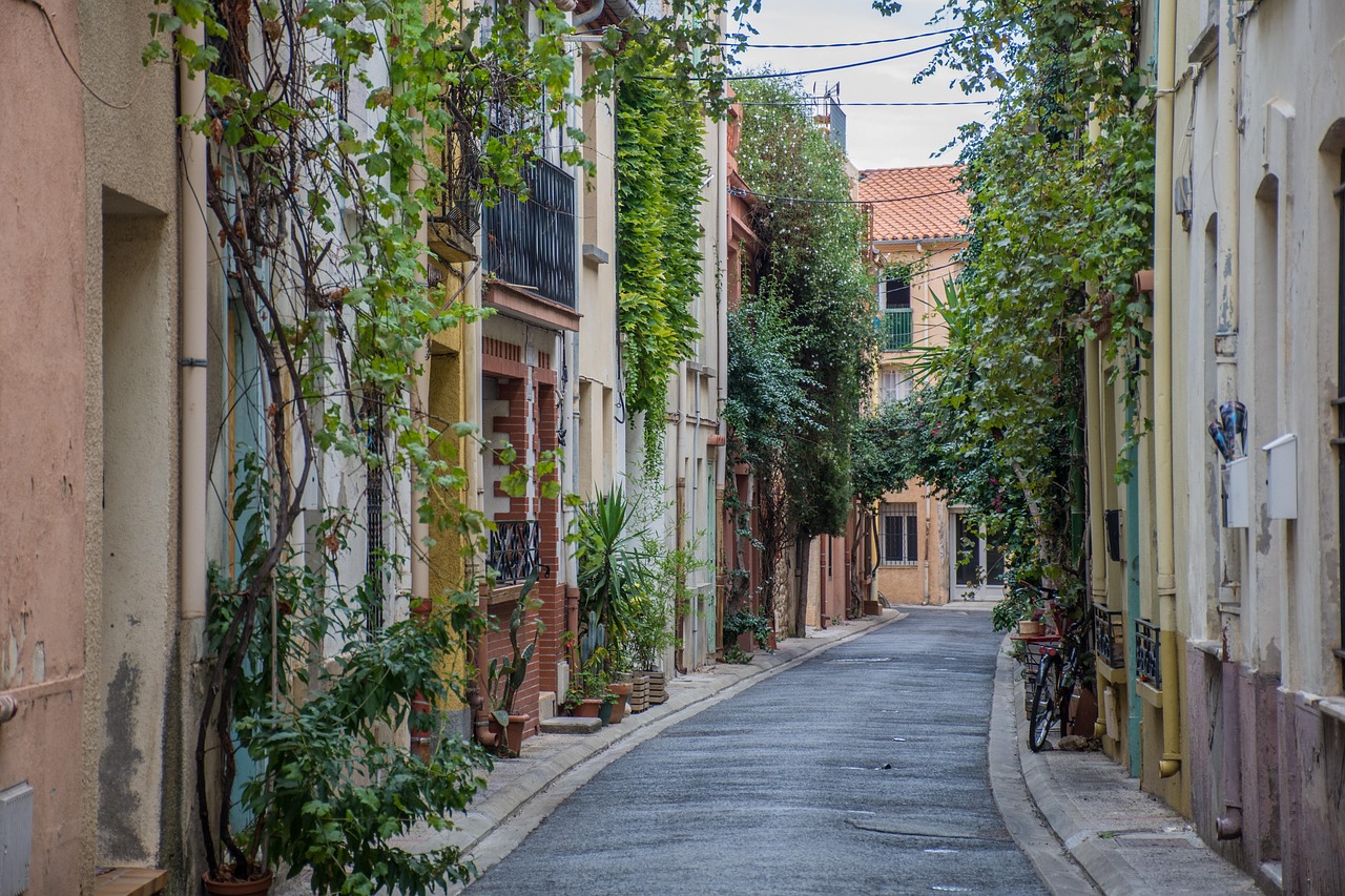 A narrow French village street.