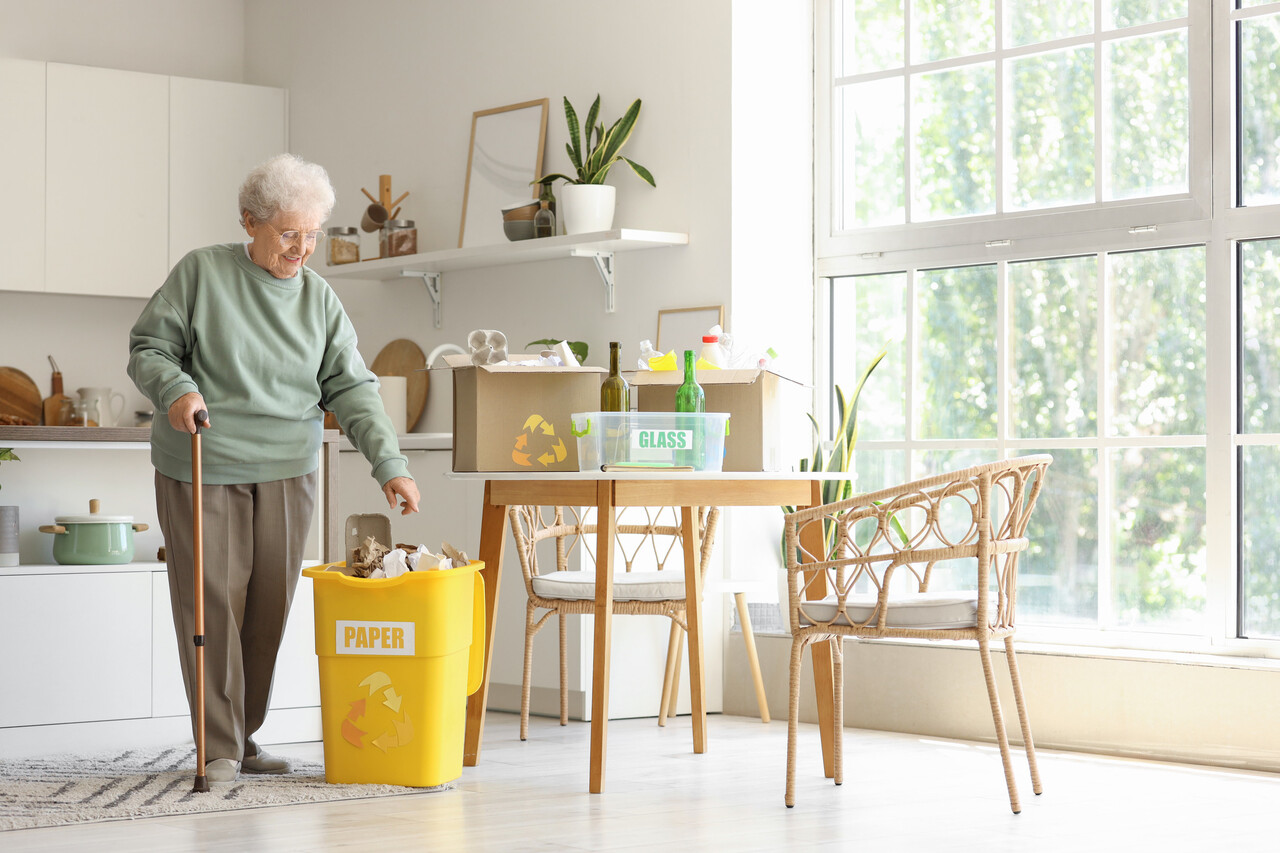 10 Things to Toss in January (Professional Organizers Say Do These First)