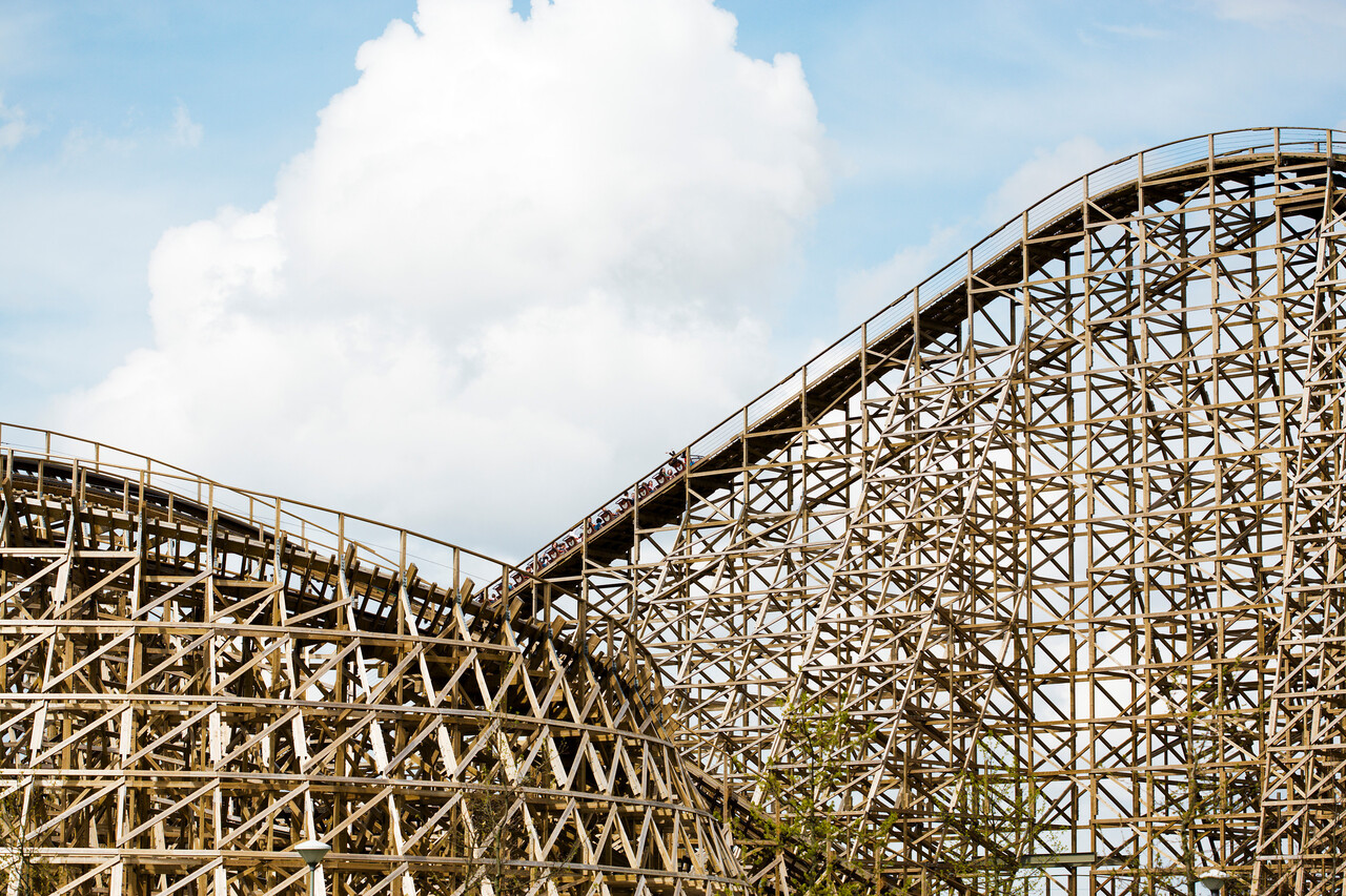 The First Wooden Coaster to Break 100 Feet