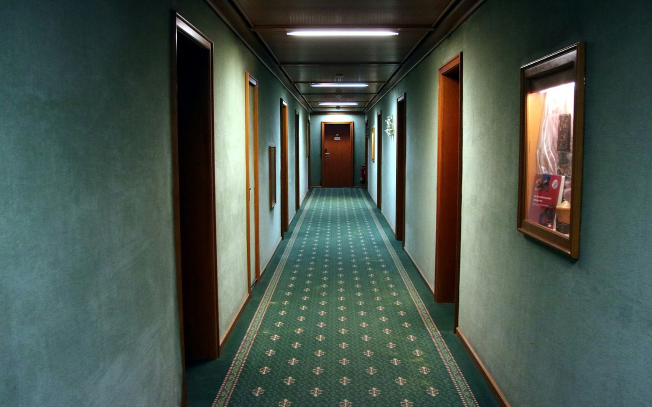The Disappearing Hotel Room Guest