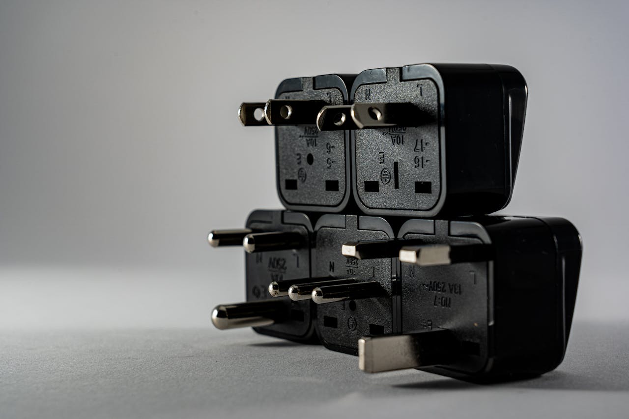 Using U.S. Electrical Adapters Without Checking