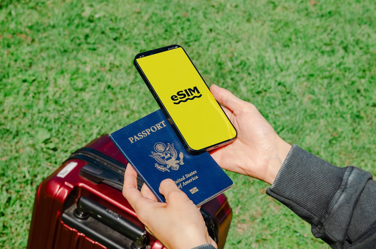 Social Media and Traveler Warnings You Shouldn’t Ignore
