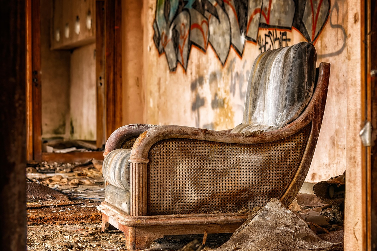Extra or Broken Furniture