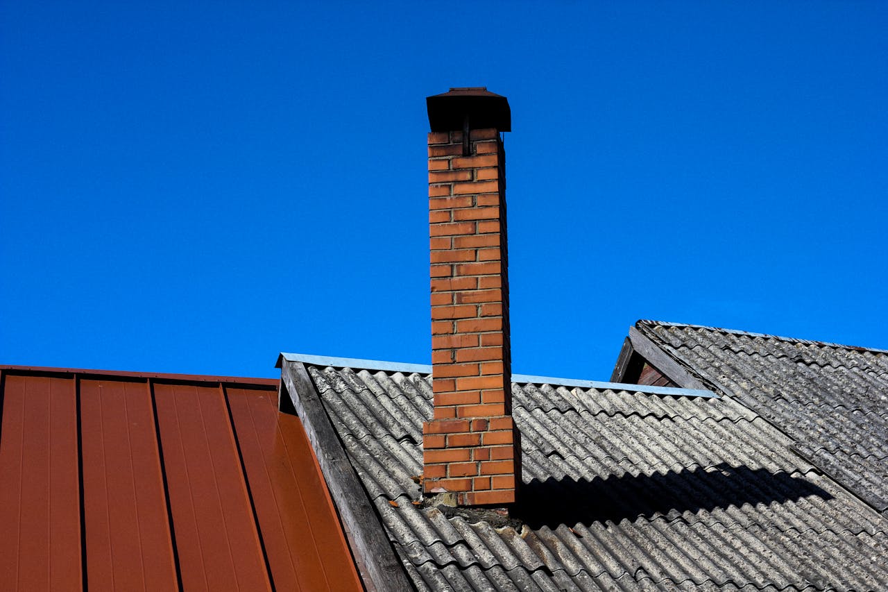 Chimney Flues With Cracked or Missing Liners