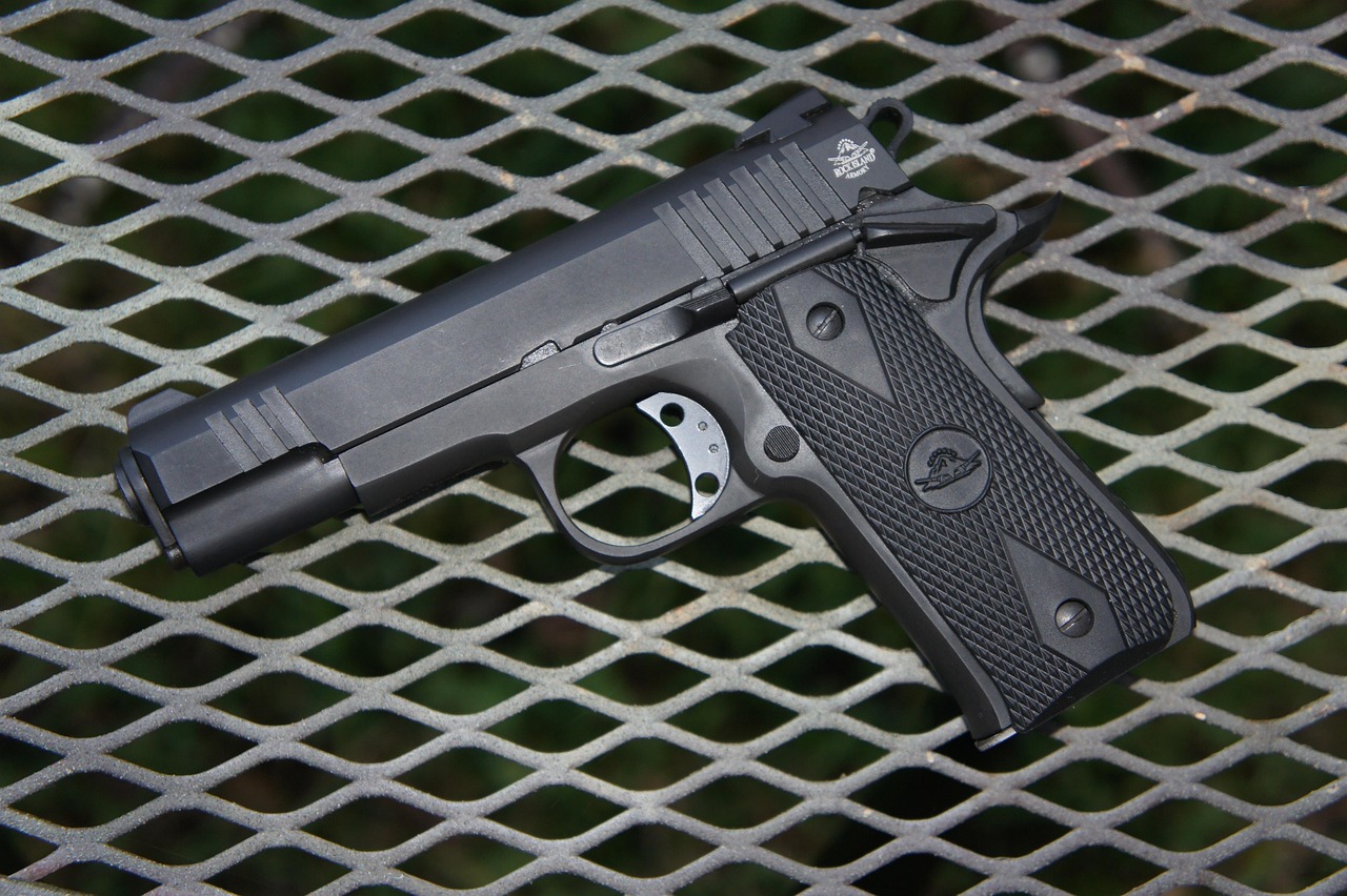 Compact Pistols and Practical Drawbacks