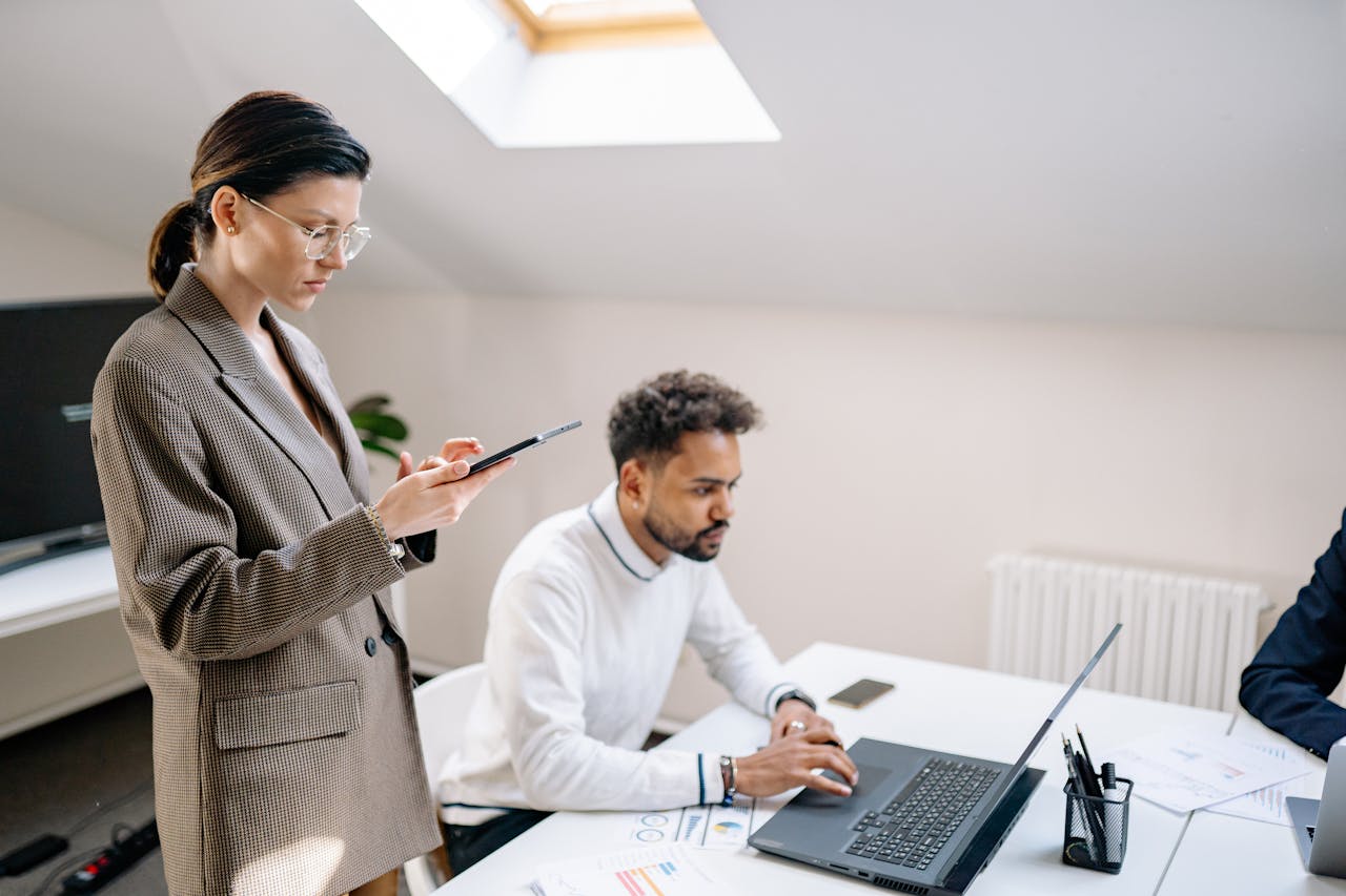 Multitasking Doesn’t Show Superior Thinking