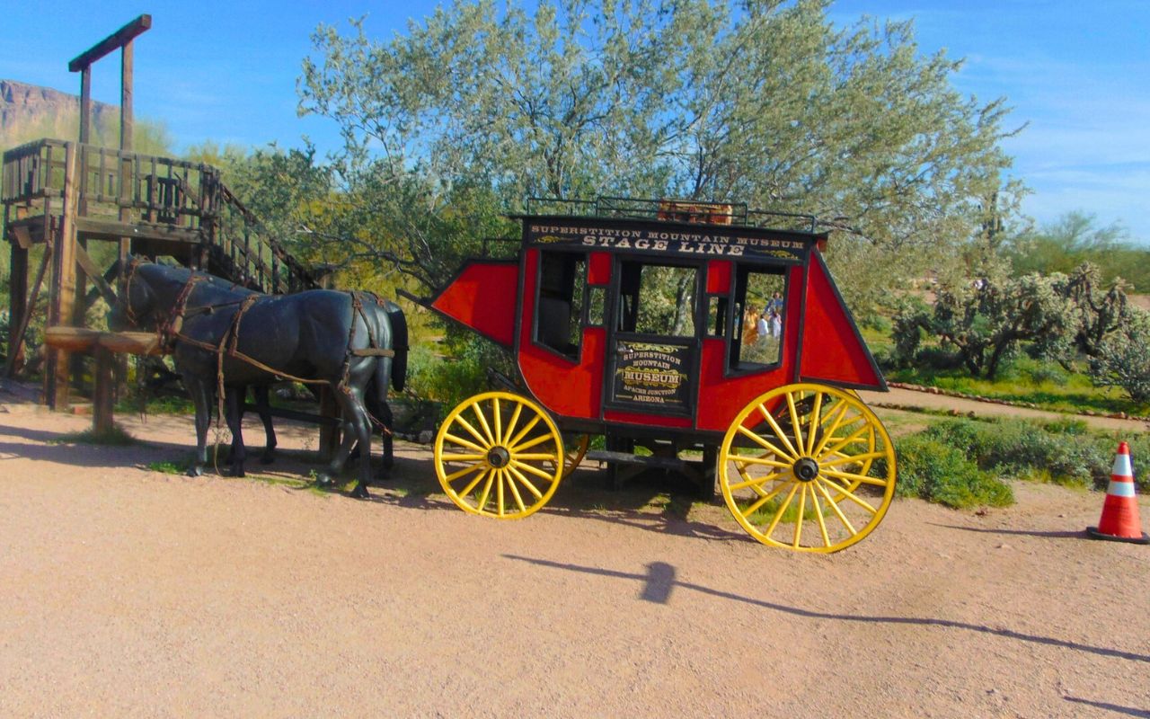 10 Frontier-Era Phrases Americans Still Use Without Knowing the Roots