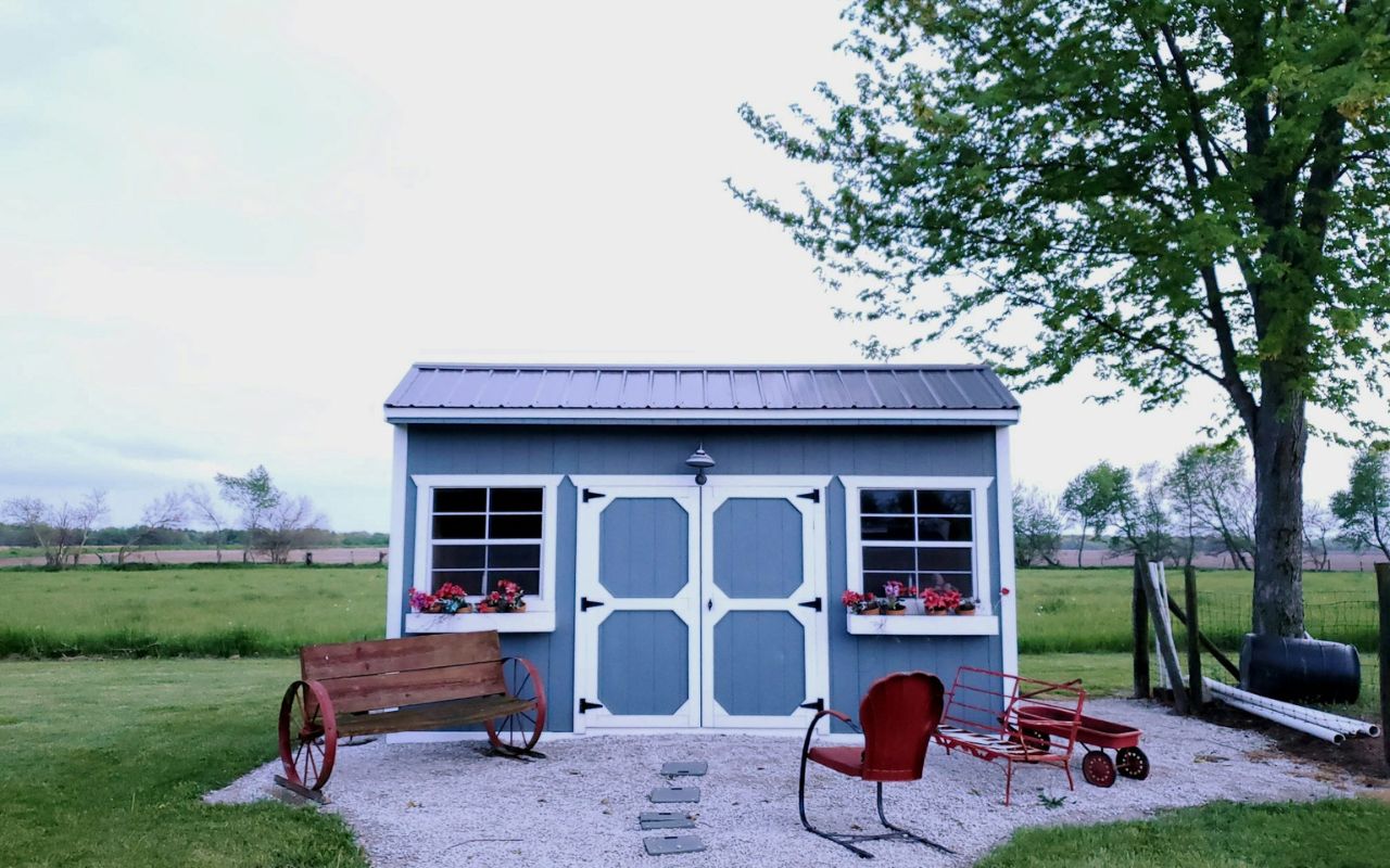 Putting Up a Detached Shed Without Permits