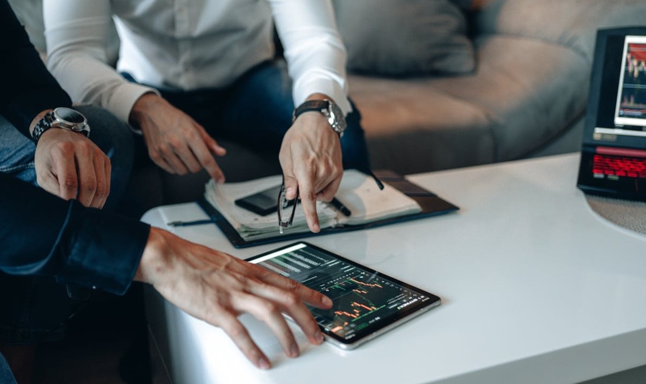  You Chase Algorithms Instead of People