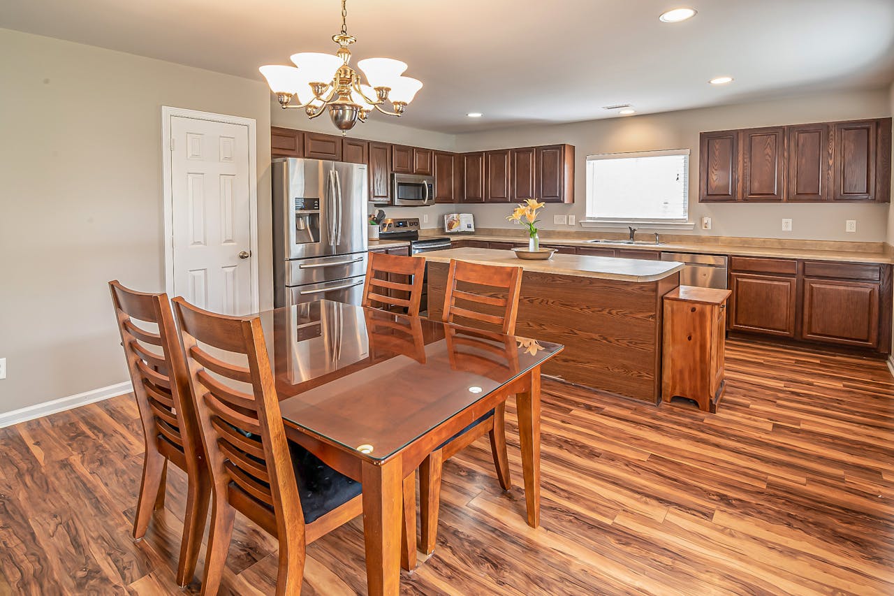 Owning fewer but durable household items