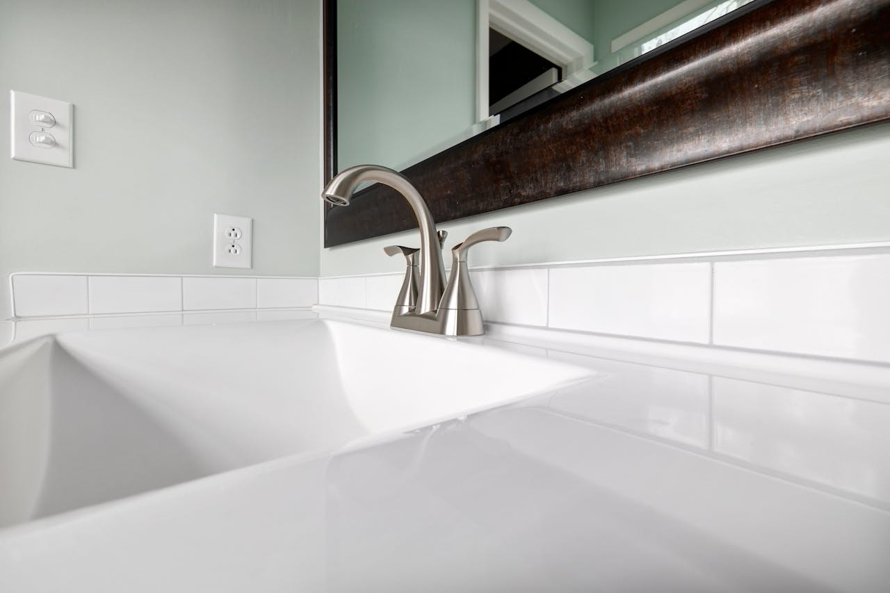 Multiple GFCI Outlets Daisy-Chained Incorrectly