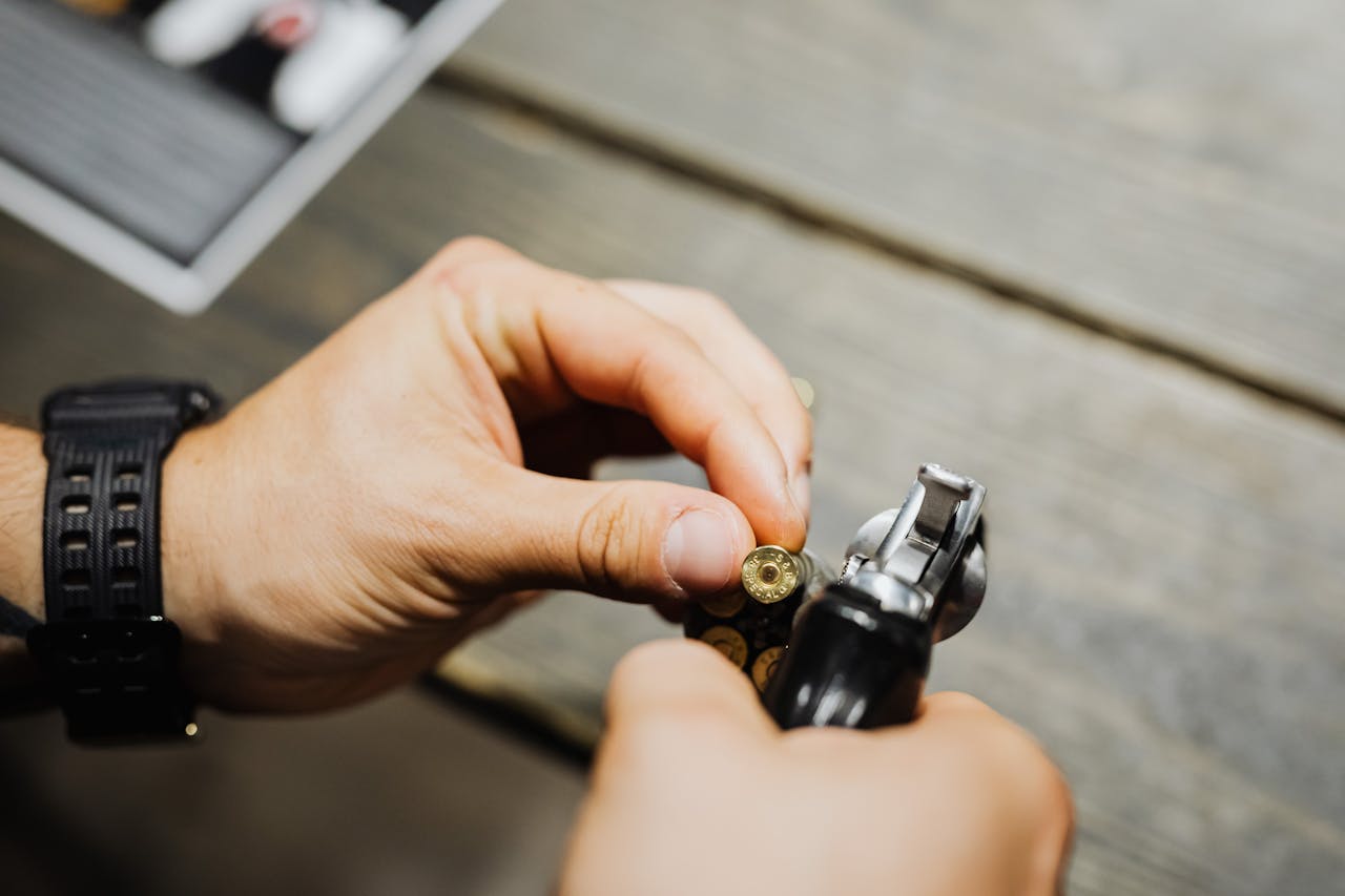 Reloading Under Stress Is Not Intuitive