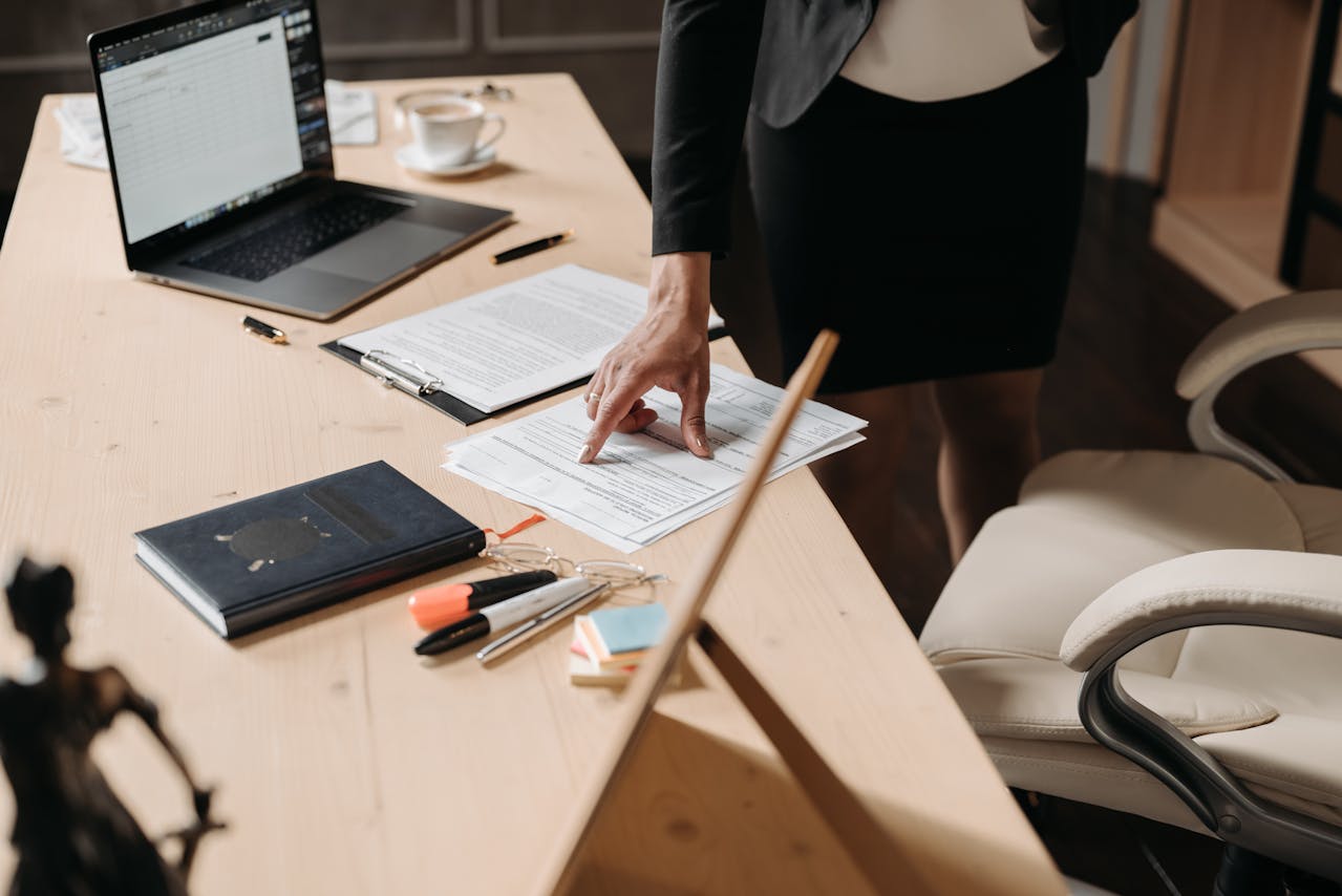  You tolerate clutter during deep work periods