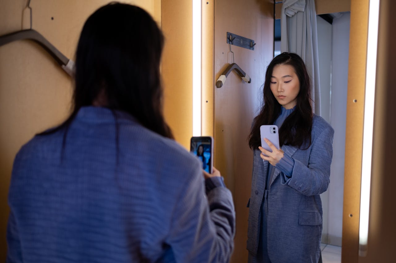Curating an online version of yourself
