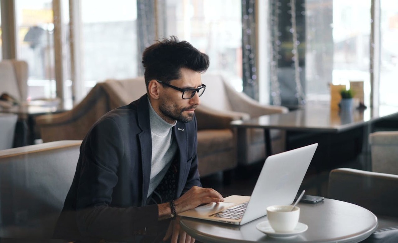 Coffeehouses Adapted the Ritual for Modern Work