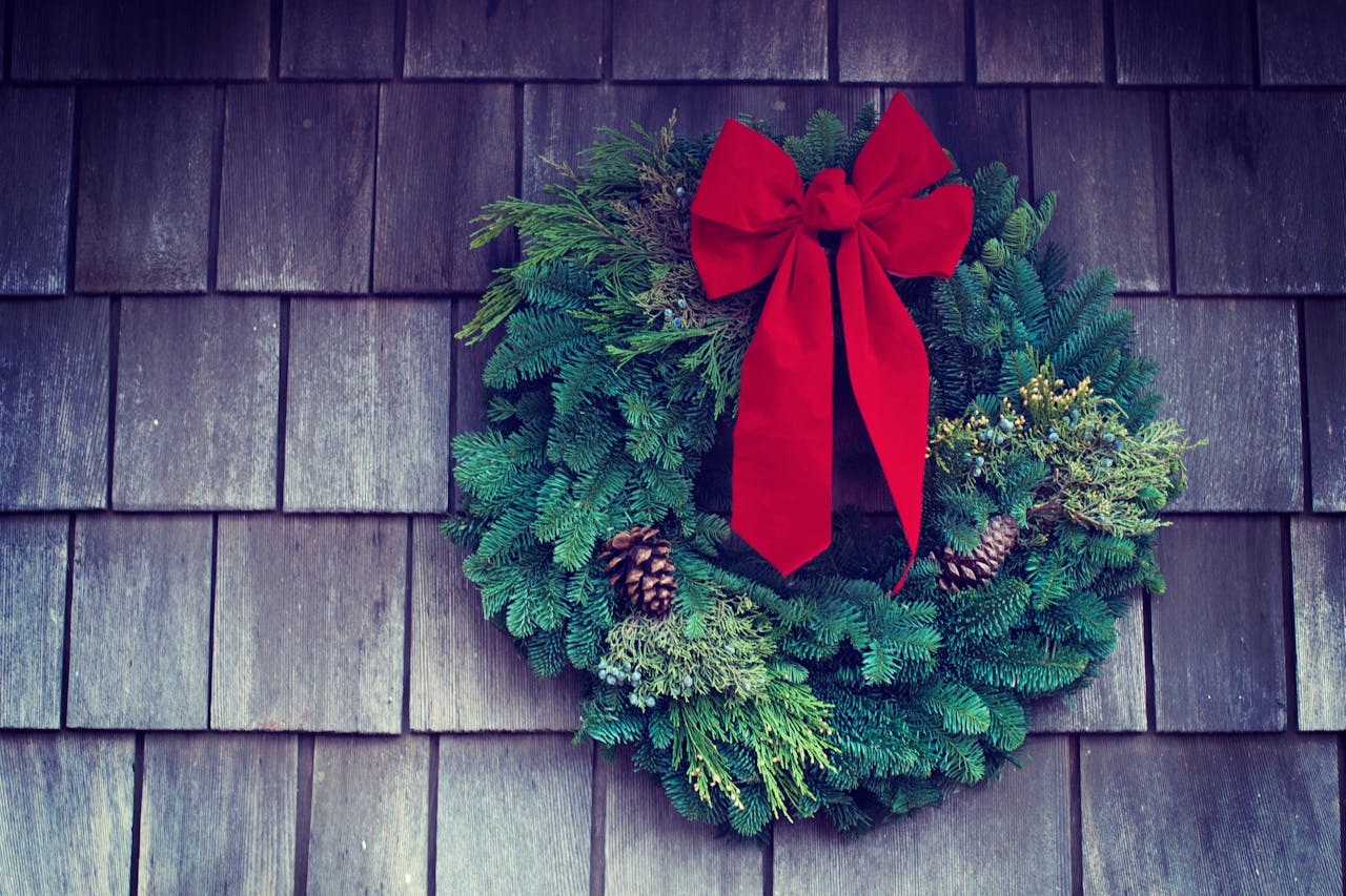  Hanging Wreaths