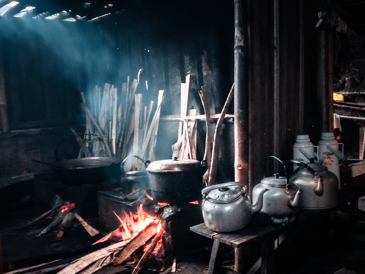 Wood-Burning Stoves With Poor Ventilation Design